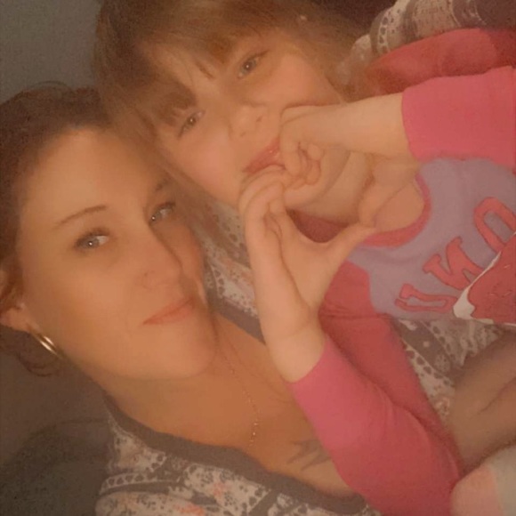 Meet your Posher, Pamela - Picture 1 of 1